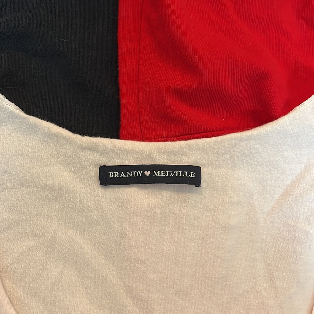 never worn brandt tops - Picture 2 of 5